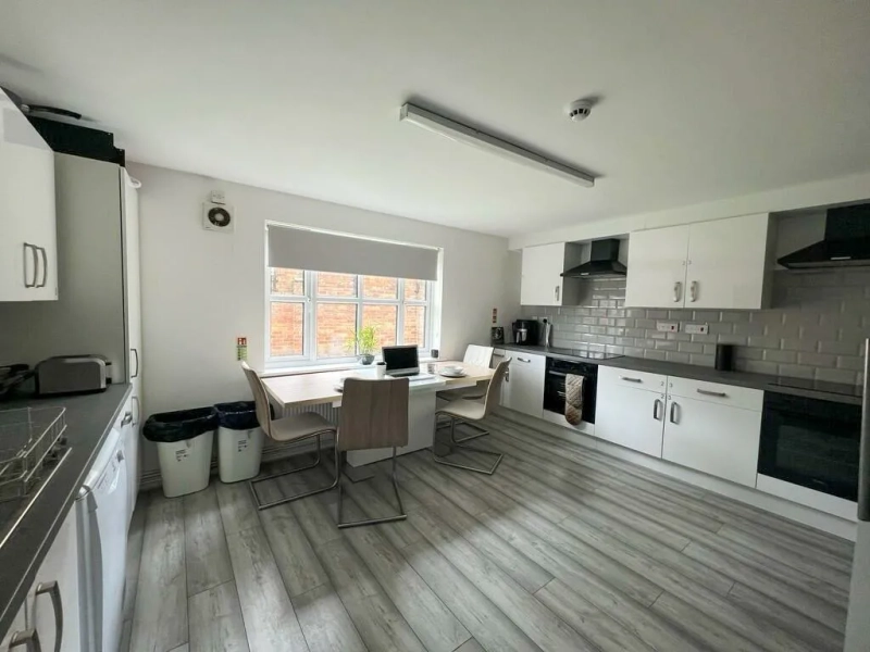 Denison court NG7 - 6-Bed house (3 rooms left) - Thumbnail 6